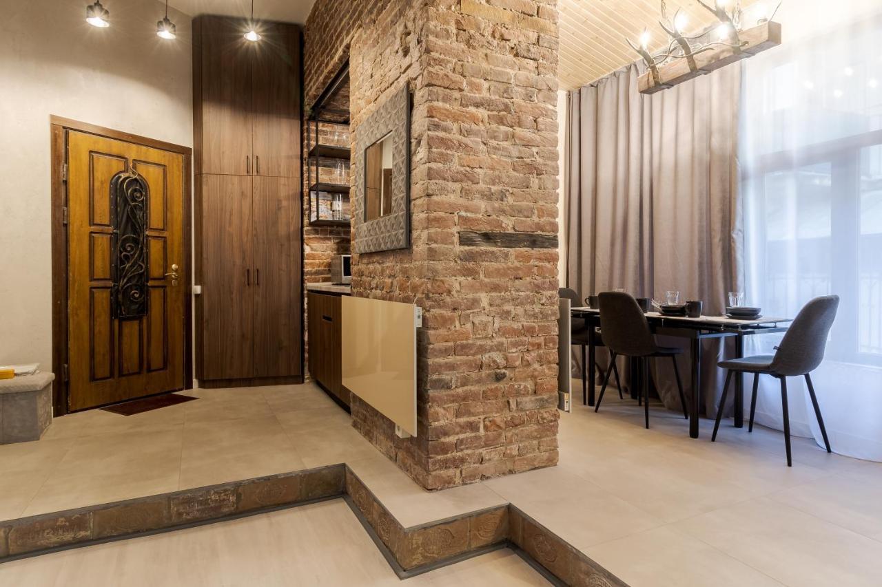 Lesi Apartment With Terrace Lemberg Exterior foto